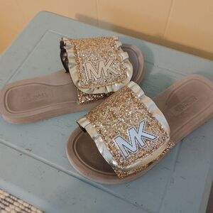 Slide season! Girls Michael Kors slides